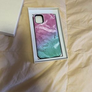 Luxy lemon iPhone 11 power charging case.